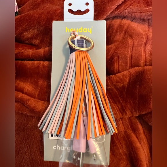 🧡10 for $20🧡 Heyday Tassel Keychain USB cable/ multicolored - Picture 1 of 9